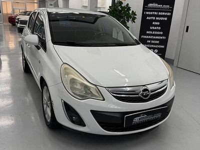Usata Opel Corsa 85 CV (62 kW) 2013 Bianco Utilitaria