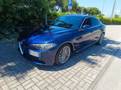 Usata Alfa Romeo Giulia 150 CV (110 kW) 2018 Berlina