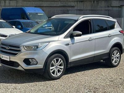 Usata Ford Kuga Business Edition 120 CV (88 kW) 2018 Grigio SUV