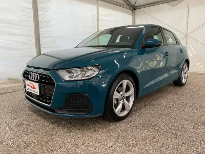 Usata Audi A1 Sportback Admired 95 CV (69 kW) 2020 Blu/azzurro Utilitaria