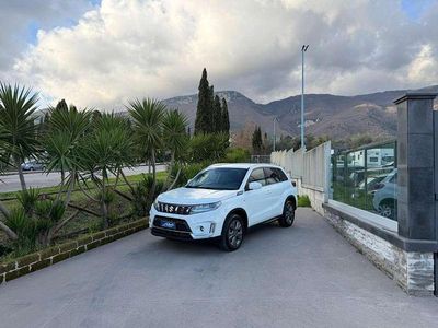 Usata Suzuki Vitara 129 CV (94 kW) 2023 Bianco SUV