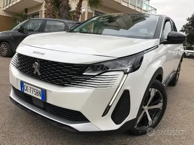 Usata Peugeot 3008 S 131 CV (96 kW) 2022 Bianco SUV
