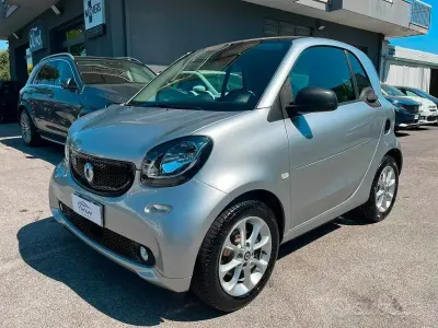 Usata Smart ForTwo Electric Drive 60 kW (82 CV) 2019 Grigio Berlina