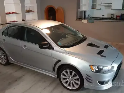Usata Mitsubishi Lancer 2010 Grigio Berlina