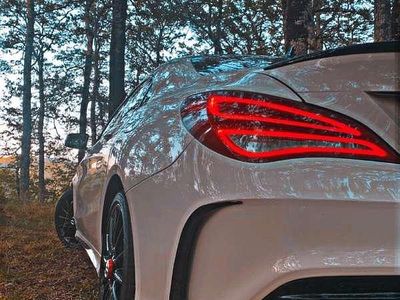 Begagnad Mercedes CLA220 Premium 177 HK (130 kW) 2015 Sedan