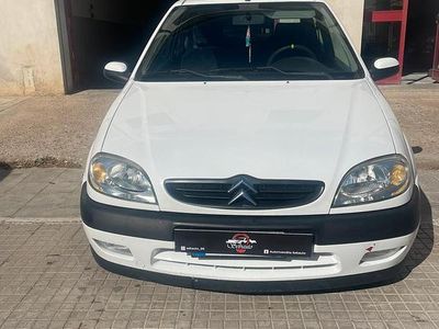 Bianco Usata 2000 Citroën Saxo Utilitaria | 9700 €