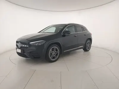 Usata Mercedes GLA200 Advanced Plus 150 CV (110 kW) 2024 Nero SUV