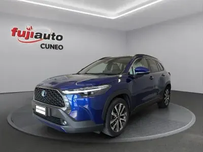 Usata Toyota Corolla Cross Lounge 197 CV (144 kW) 2023 Blu SUV