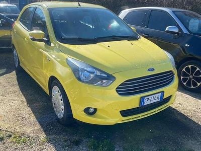 Begagnad Ford Ka 71 HK (52 kW) 2018 Gul Sedan