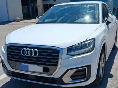 Usata Audi Q2 Ambiente 116 CV (85 kW) 2019 Bianco SUV