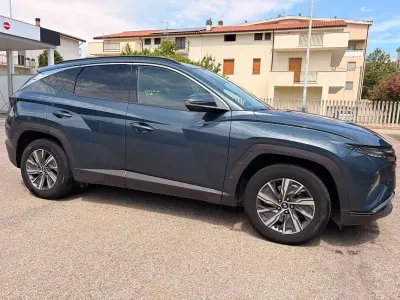 Usata Hyundai Tucson 179 CV (131 kW) 2022 Blu/azzurro SUV