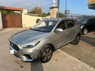Usata MG ZS Luxury 106 CV (77 kW) 2023 Argento SUV