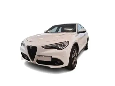 Usata Alfa Romeo Stelvio Sprint 190 CV (139 kW) 2022 Bianco SUV