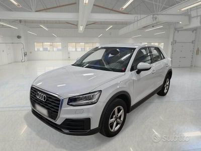 Usata Audi Q2 Business 116 CV (85 kW) 2020 Bianco SUV