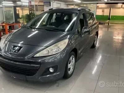 Usata Peugeot 207 73 CV (53 kW) 2010 Grigio Station wagon