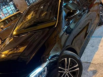 Usata Mercedes B180 116 CV (85 kW) 2024 Nero Monovolume