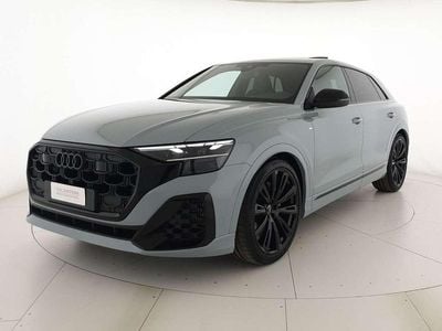 Nuova Audi Q8 S-Line 340 CV (250 kW) 2026 Exclusive  pfeilgrau SUV