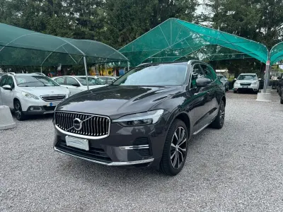 Usata Volvo XC60 Inscription 310 CV (228 kW) 2022 Grigio SUV