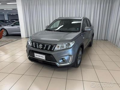 Usata Suzuki Vitara 112 CV (82 kW) 2019 Grigio SUV