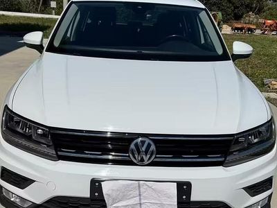Usata VW Tiguan Business 150 CV (110 kW) 2017 Bianco SUV