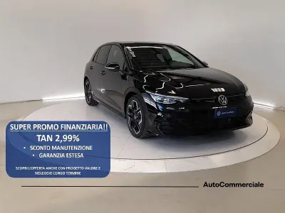 Nuova VW Golf VIII R-line Plus 150 CV (110 kW) 2026 Nero