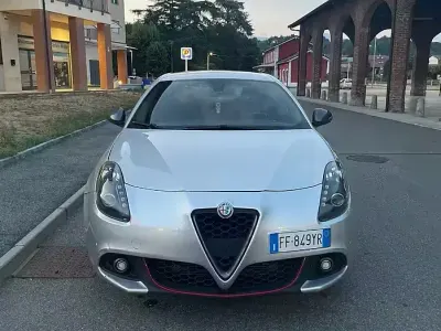Usata Alfa Romeo Giulietta Veloce 150 CV (110 kW) 2016 Utilitaria