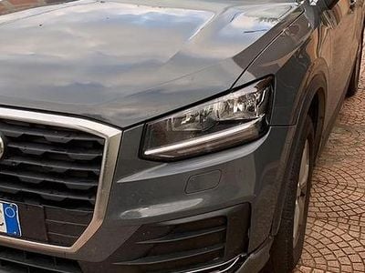 Usata Audi Q2 Business 116 CV (85 kW) 2019 Grigio SUV