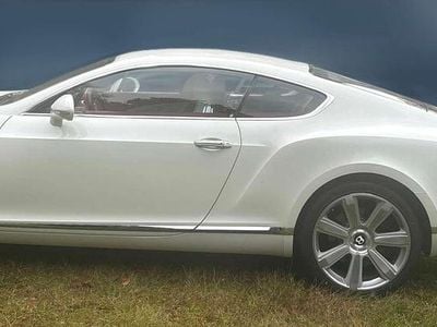 Usata Bentley Continental GT 575 CV (422 kW) 2012 Bianco Coupé