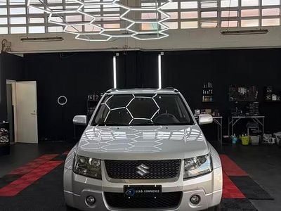 Usata Suzuki Grand Vitara 129 CV (94 kW) 2012 Grigio SUV