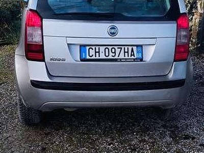 Usata Fiat Idea Active 95 CV (69 kW) 2004 Argento Monovolume