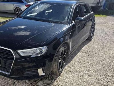 Usado Audi A3 S-Line 150 CV (110 kW) 2017