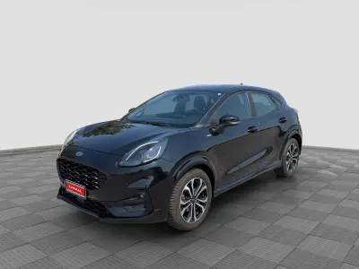Usata Ford Puma 124 CV (91 kW) 2021 Agate black SUV