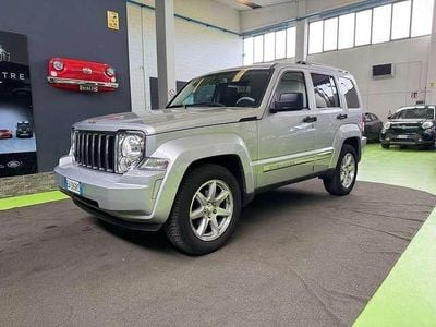 Occasion Jeep Cherokee Limited 177 ch (130 kW) 2010 Argent SUV