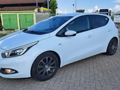 Begagnad Kia Ceed