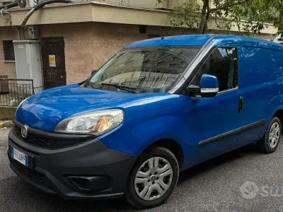 Usata Fiat Doblò 105 CV (77 kW) 2016 Monovolume