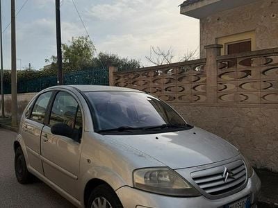 Usata Citroën C3 70 CV (51 kW) 2001 Grigio Berlina