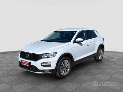 Usata VW T-Roc Business 150 CV (110 kW) 2021 Bianco SUV
