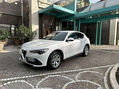 Usata Alfa Romeo Stelvio Executive 179 CV (131 kW) 2018 SUV