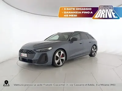 Usata Audi A5 S-Line 299 CV (219 kW) 2025 Blu horizon metallizzato Station wagon