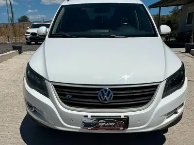 Usata VW Tiguan R-line 140 CV (102 kW) 2010 Bianco SUV