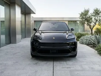 Nuova Porsche Macan GTS 571 CV (419 kW) 2026 SUV