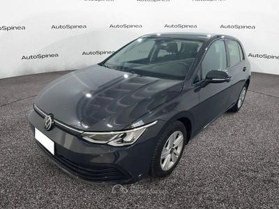 Usata VW Golf VIII Life 116 CV (85 kW) 2022 Gray Berlina