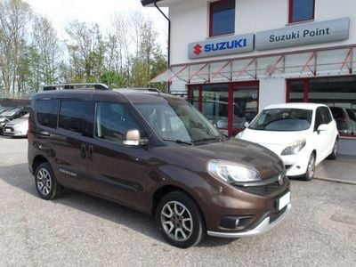Usata Fiat Doblò Trekking 120 CV (88 kW) 2016 Marrone Monovolume