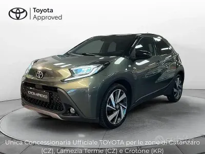 Usata Toyota Aygo X Lounge 72 CV (52 kW) 2022 Verde SUV