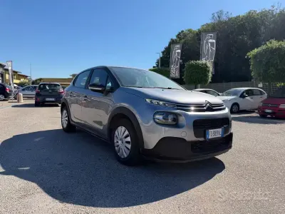 Usata Citroën C3 Feel 102 CV (75 kW) 2018 Grigio Utilitaria