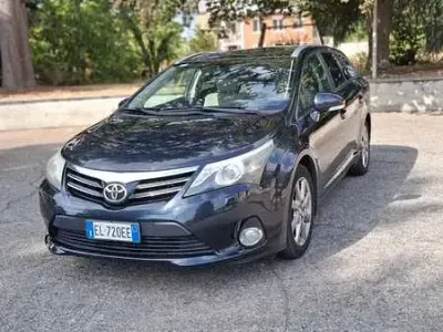Usata Toyota Avensis