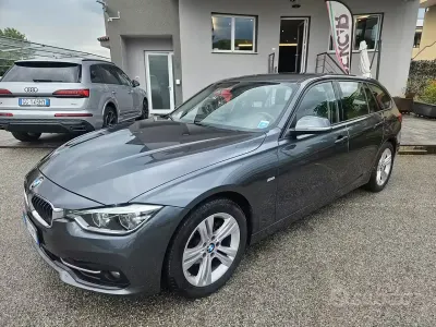 Usata BMW 318 Sport Line 150 CV (110 kW) 2015 Grigio Station wagon