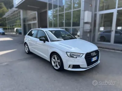 Usata Audi A3 Sport 116 CV (85 kW) 2018 Bianco Berlina
