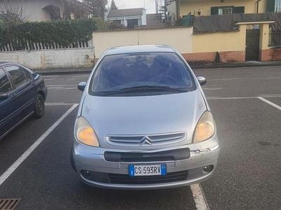 Usata Citroën Xsara Picasso 95 CV (69 kW) 2004 Grigio Monovolume