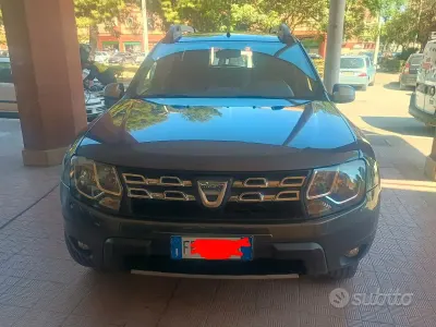Usata Dacia Duster Ambiance 109 CV (80 kW) 2016 Grigio SUV
